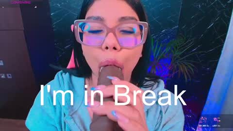 Snapshot of ashleyy18__ chatting on October 3, 2:05 am Ashleyy18   online show from October 3, 2:05 am