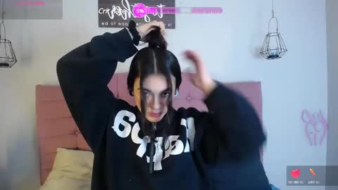 kylie online show from February 28, 3:26 am