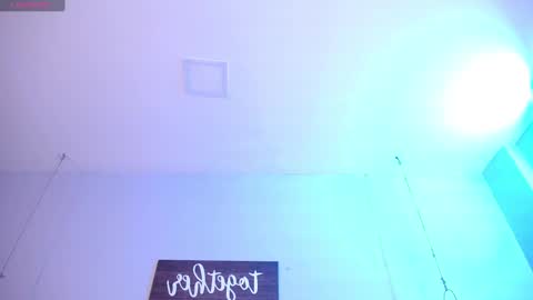 kylie online show from March 8, 3:37 am