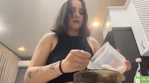 Anna online show from February 3, 8:23 pm