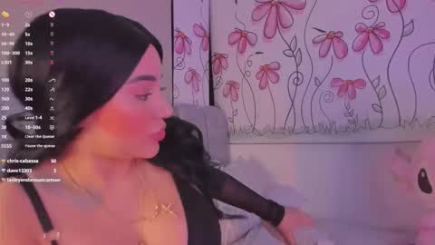 Paula Baleta  online show from October 25, 4:31 am