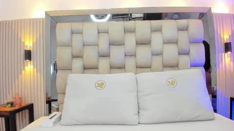 ashlyn online show from January 25, 7:27 pm