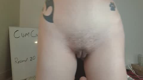 Snapshot of ashquartz chatting on October 21, 10:14 pm Ash online show from October 21, 10:14 pm