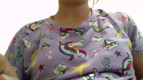 Zoe online show from December 15, 5:34 am