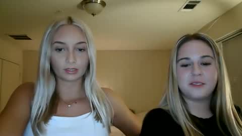 Aspen Aries online show from December 11, 12:44 am