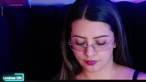   online show from September 11, 9:15 pm