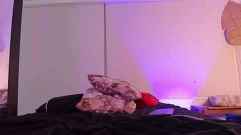 Atenea online show from October 11, 5:23 am