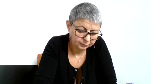 atikaarea online show from February 19, 12:33 pm