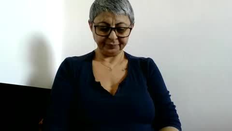 atikaarea online show from March 6, 10:30 am