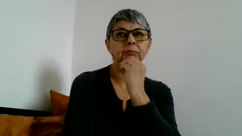 atikaarea online show from December 26, 10:59 am