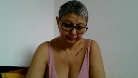 atikaarea online show from February 8, 8:31 am