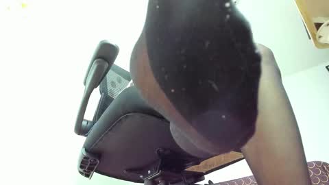 Snapshot of audrey_lawrence chatting on February 16, 2:11 am Audrey online show from February 16, 2:11 am