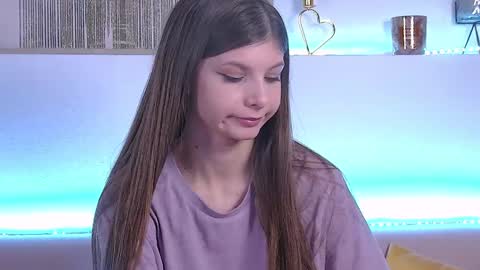 Audrey online show from January 30, 4:34 pm