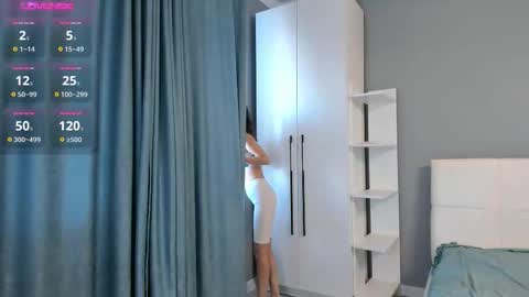 Rose online show from December 1, 5:44 am