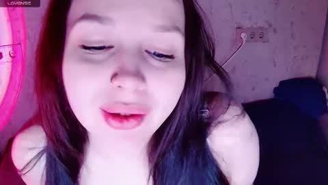 Aurora  Follow me online show from February 16, 11:26 pm