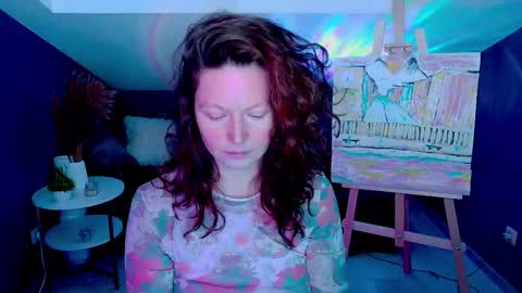 auroraborealis__ online show from October 3, 7:13 am