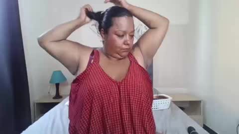 Snapshot of auroraxbbw chatting on September 11, 12:38 pm Aurora online show from September 11, 12:38 pm