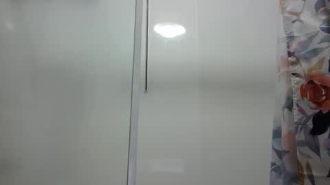 Milf4u online show from December 22, 12:49 pm