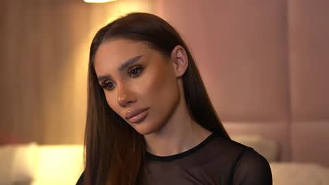 Ava online show from January 28, 9:50 pm