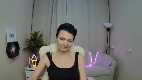 avasaturnian online show from March 4, 12:12 pm