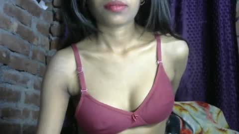 avery_lust01 online show from February 15, 4:58 am