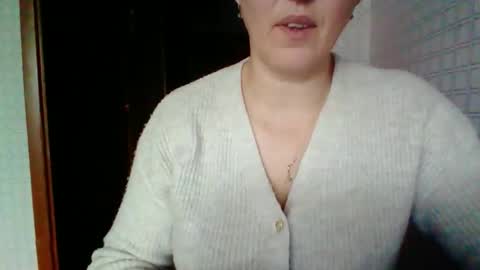 awesomeladyy online show from January 11, 9:58 am