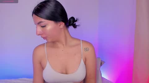 Aylin  online show from February 22, 5:02 am