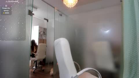 Ayumi online show from February 17, 1:11 pm