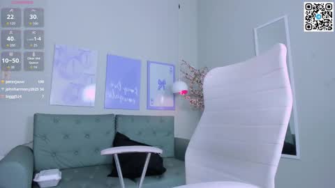 azahaara__ online show from January 8, 5:50 pm