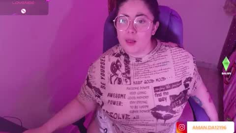 Snapshot of azamy_12 chatting on October 23, 7:25 am Amanda online show from October 23, 7:25 am