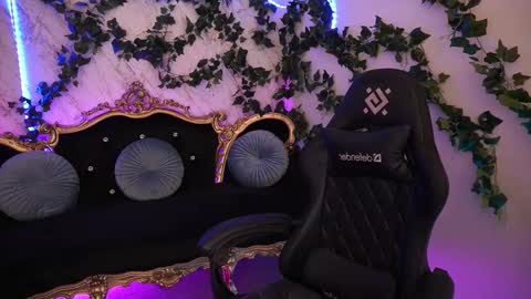 Babe online show from October 3, 7:24 am