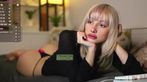 Hey  Im your angel Holly online show from March 3, 6:09 pm