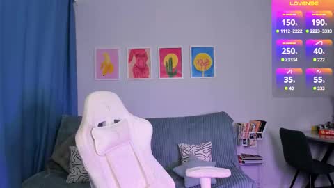 Baby Annabelle online show from November 13, 10:31 pm