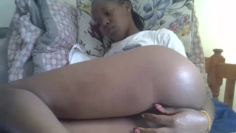 baby_facii online show from October 8, 7:13 am