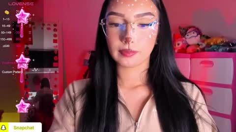 lily online show from October 14, 10:18 am