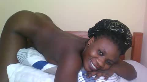 PRISCILLAH online show from November 11, 7:55 pm