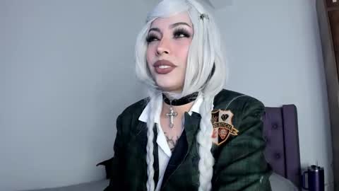 Bratty Lanita - independent online show from January 6, 10:05 pm