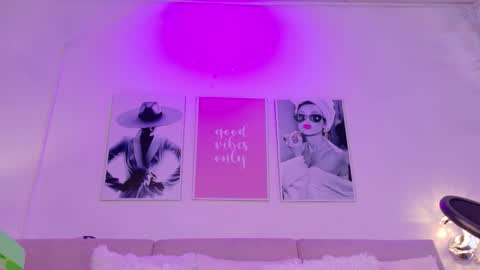 Bahia Marquez online show from January 12, 1:16 pm