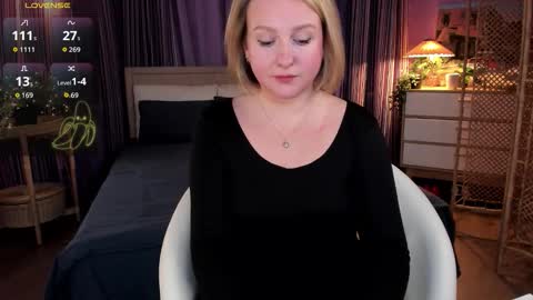 Allie online show from February 20, 3:46 pm