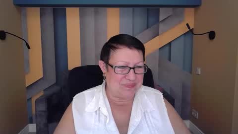 Snapshot of barbaraturners chatting on October 22, 7:08 pm barbaraturners online show from October 22, 7:08 pm