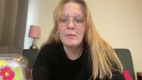 barbiegirl966 online show from February 1, 9:43 am