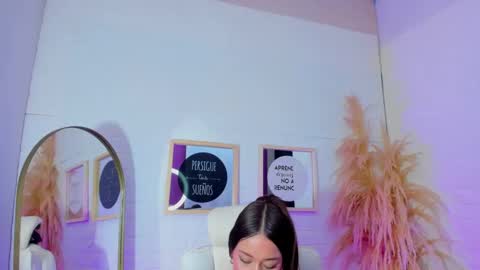 barbiegirl___ online show from February 8, 4:25 am