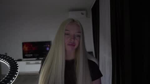 barbinsss online show from November 24, 3:47 pm