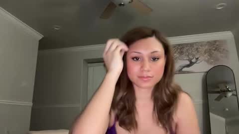 chicka online show from February 28, 5:51 am