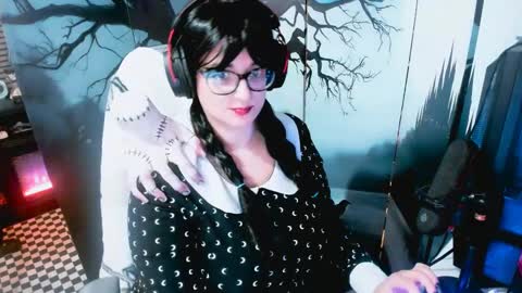 Audrey online show from October 5, 7:13 am