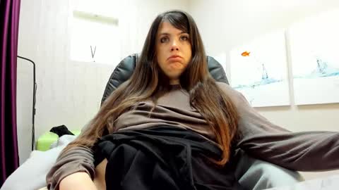 battymoll online show from January 14, 4:34 pm