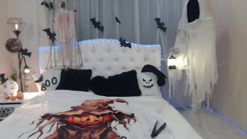 beataangel online show from October 25, 8:00 am