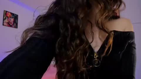 Snapshot of beautiful_2_0 chatting on October 13, 1:08 am beautiful_2_0 online show from October 13, 1:08 am