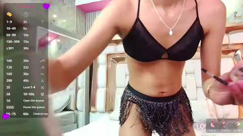 Shalom  online show from March 5, 7:50 pm