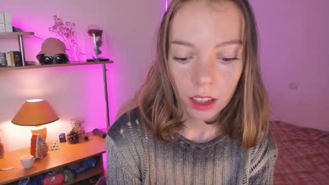 Eliise online show from December 13, 2:27 pm